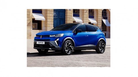 パリが息づくコンパクトSUV新型キャプチャー発表