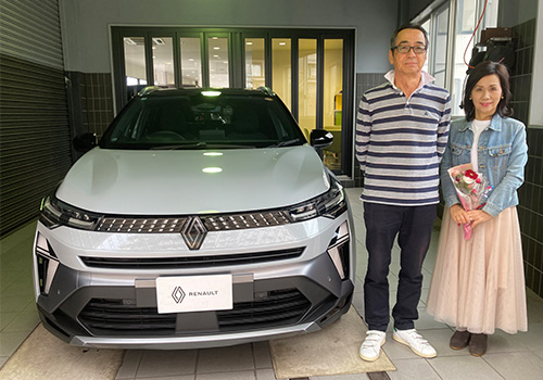 キャプチャー エスプリ アルピーヌフルハイブリッド E-TECH